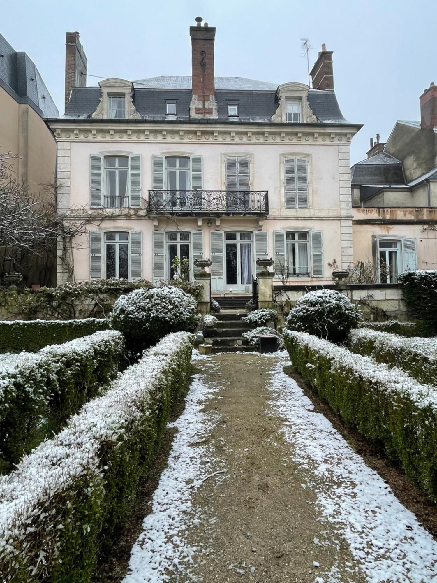 Hotel Belle Fontaine Bourges Exterior foto